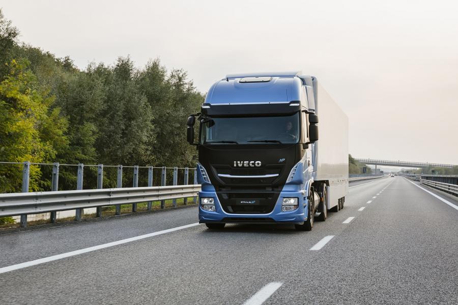  Iveco Stralis 460NP 4x2 2017 года  (фото 6 из 40)